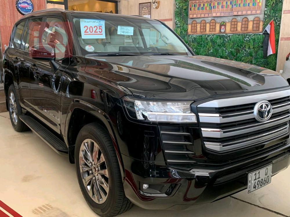 تۆیۆتا لاند کروزەر